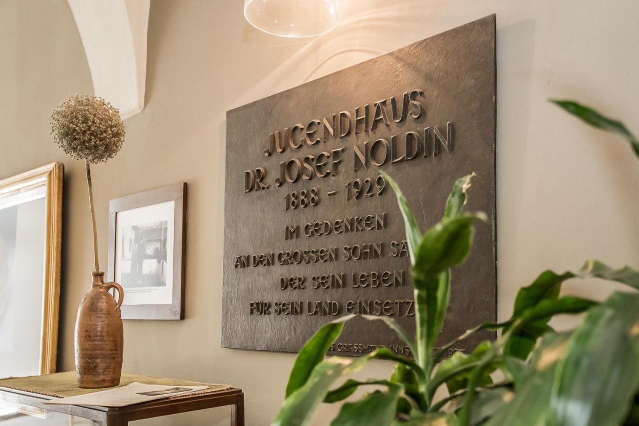Haus Noldin - Historische Herberge - Dimora Storica Salorno Exteriér fotografie